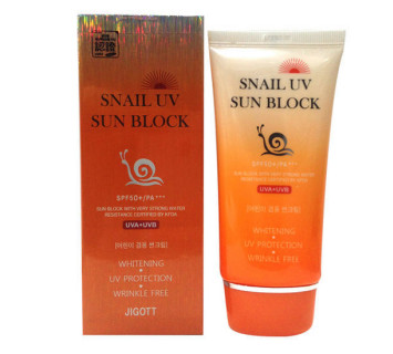 Jigott Snail UV sun block spf50+/pa+++ солнцезащитный крем с экстрактом улиточного муцина 70ml